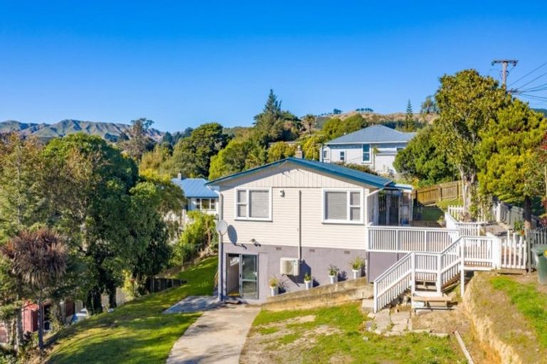 Photo of property in 23 Awatea Street, Ranui, Porirua, 5024