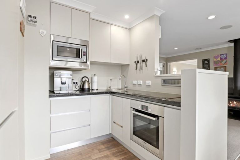 Photo of property in 95 Coronation Road, Morrinsville, 3300