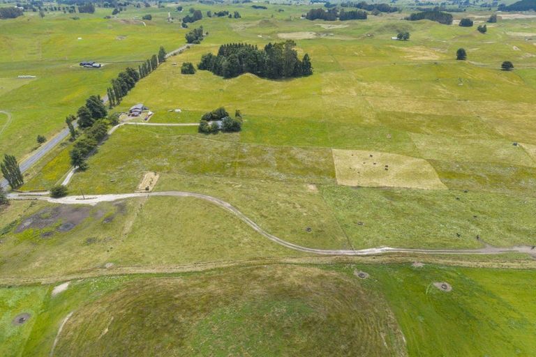 Photo of property in 143 Waihora Road, Marotiri, Taupo, 3492