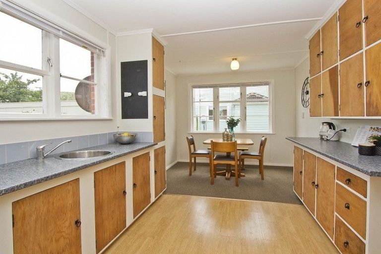 Photo of property in 13 Pearce Crescent, Taita, Lower Hutt, 5011