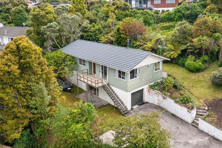 Photo of property in 58 Juniper Road, Sunnynook, Auckland, 0620