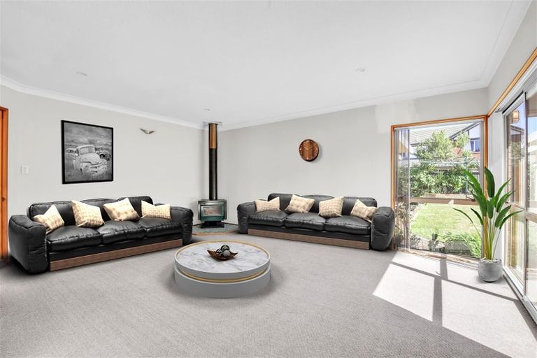 Photo of property in 9 Elmtree Close, Parklands, Christchurch, 8083