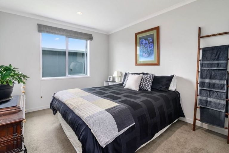 Photo of property in 22 Great West Road, Matipo Heights, Rotorua, 3015