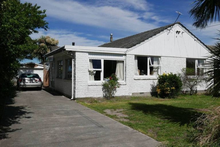 Photo of property in 38 Dunster Street, Burnside, Christchurch, 8053