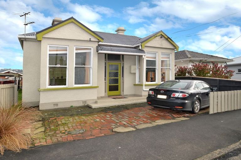 Photo of property in 20 Atkinson Street, South Dunedin, Dunedin, 9012