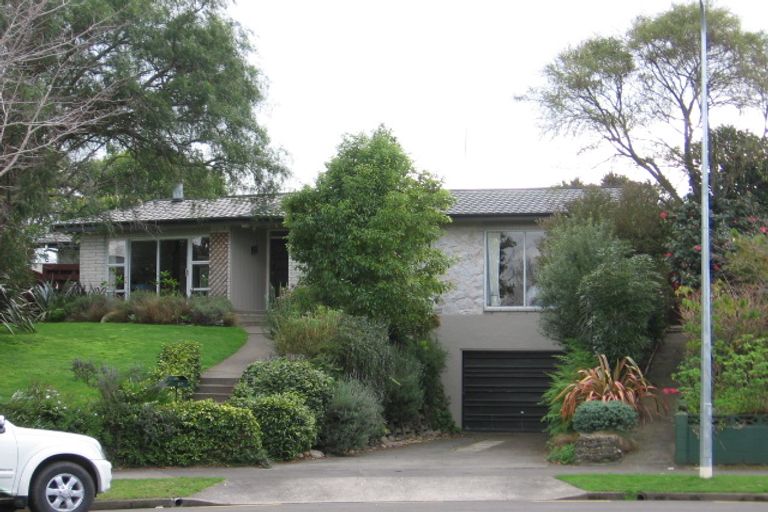 Photo of property in 27 Juliana Place, Awapuni, Palmerston North, 4412