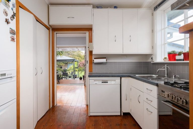 Photo of property in 18 Willow Street, Mangapapa, Gisborne, 4010