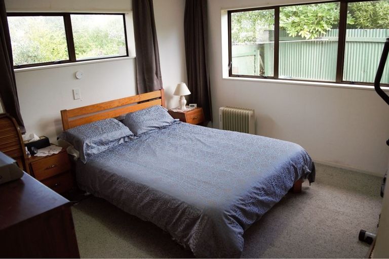 Photo of property in 19a Trafalgar Street, Waiwhetu, Lower Hutt, 5010