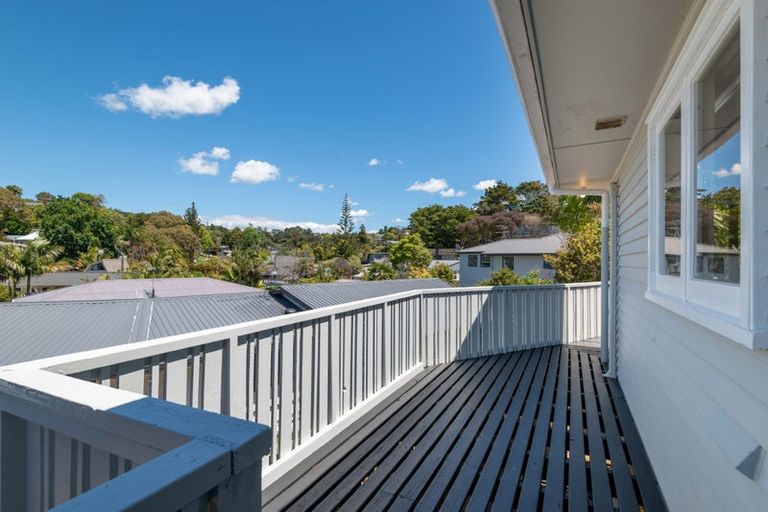 Photo of property in 1/10 Philip Place, Hillcrest, Auckland, 0627
