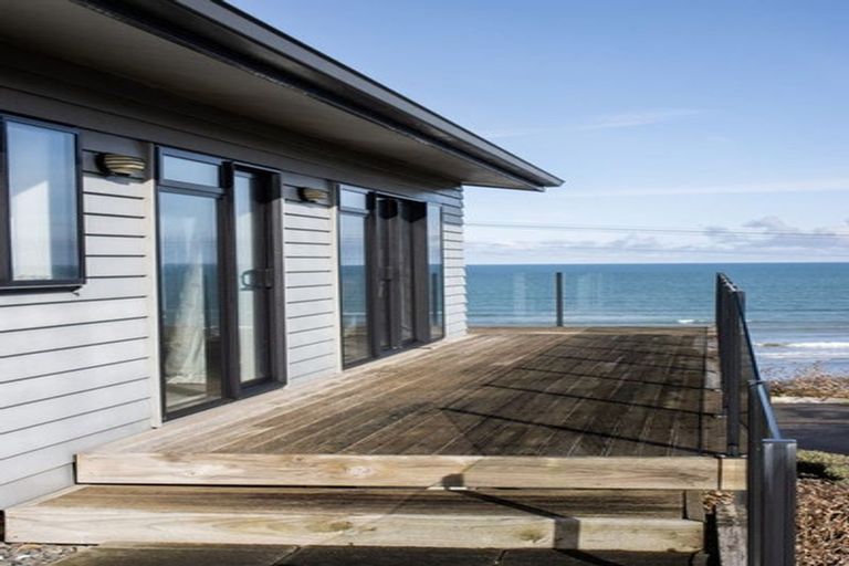 Photo of property in 21 Sunset Parade, Kai Iwi, Whanganui, 4574