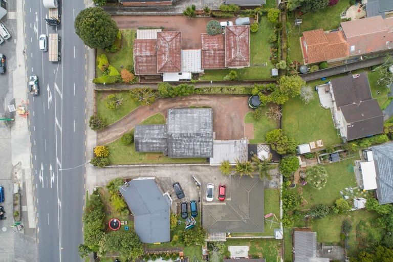 Photo of property in 328 Great South Road, Opaheke, Papakura, 2113