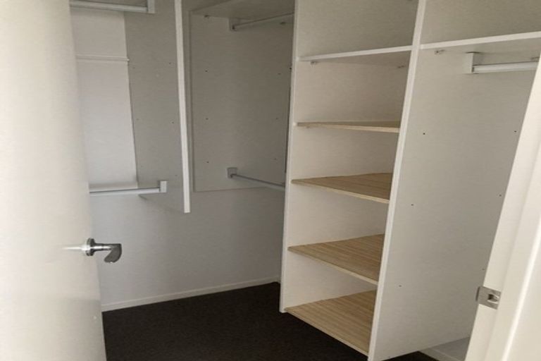 Photo of property in 37 Mettam Drive, Swanson, Auckland, 0614