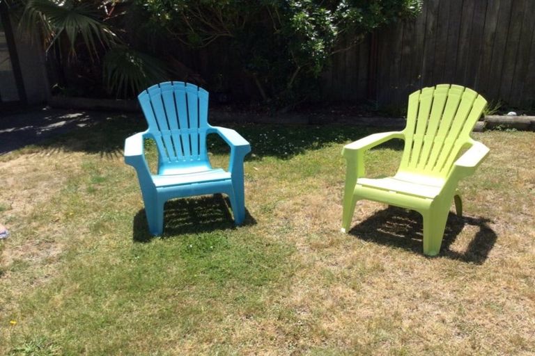 Photo of property in 27 Pukeko Place, Westshore, Napier, 4110