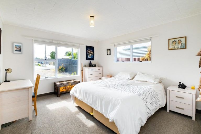 Photo of property in 60 Shrimpton Road, Haumoana, 4102
