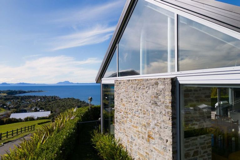 Photo of property in 15 Ngapera Way, Omori, Turangi, 3381