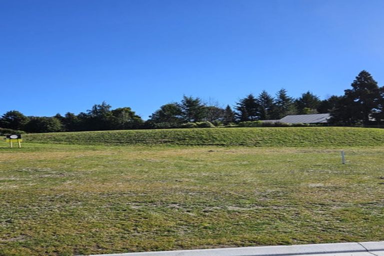 Photo of property in 3 Willow Lane, Acacia Bay, 3385