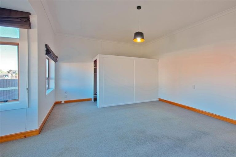 Photo of property in 43 Latham Street, Napier South, Napier, 4110