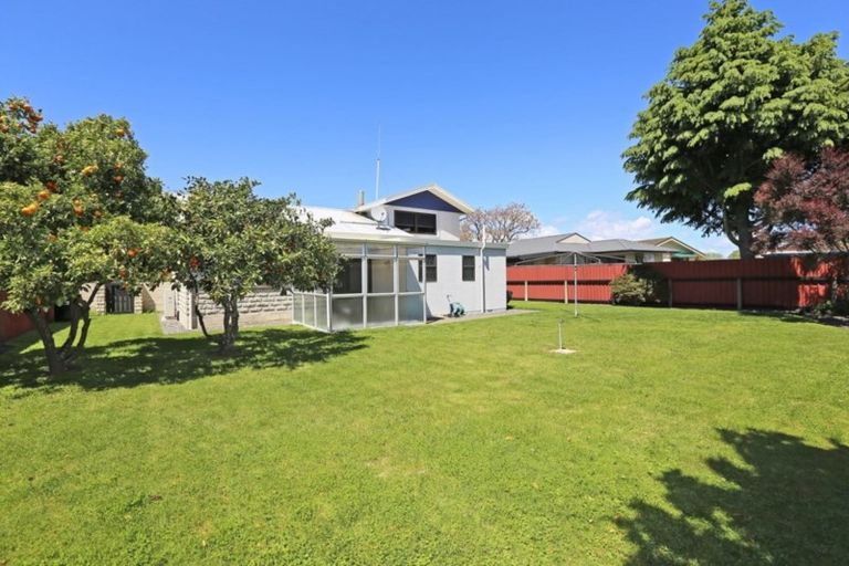 Photo of property in 42 Spriggs Crescent, Greenmeadows, Napier, 4112