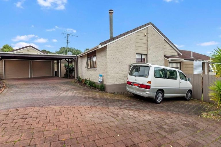 Photo of property in 29 Kennedy Avenue, Forrest Hill, Auckland, 0620