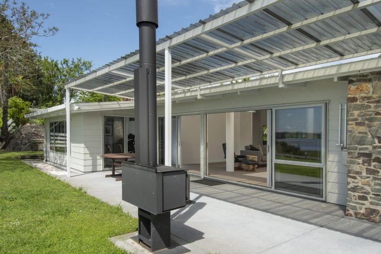 Photo of property in 16 Tanners Point Road, Tanners Point, Katikati, 3177