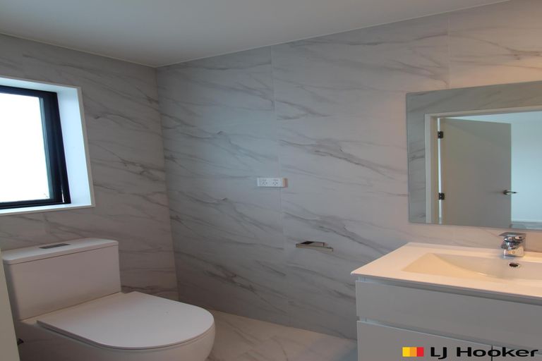 Photo of property in 9b Putiputi Way, Papakura, 2110