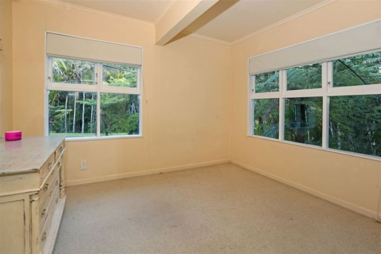Photo of property in 181 Konini Road, Titirangi, Auckland, 0604