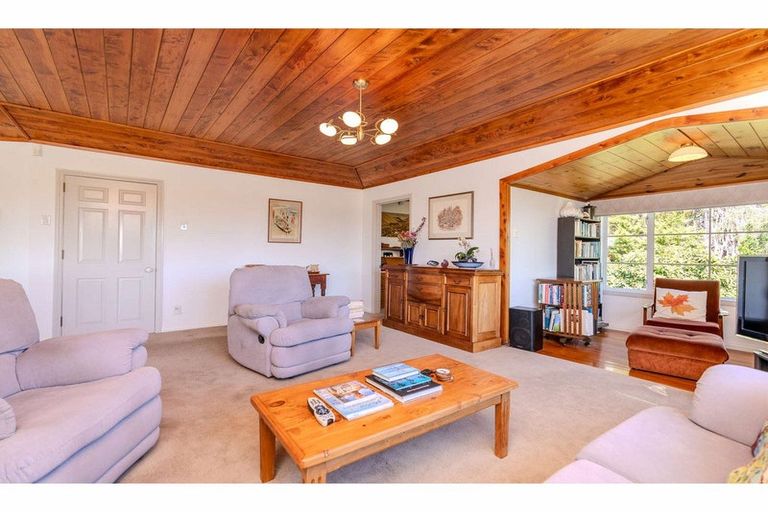 Photo of property in 27-27a Mission Road, Kerikeri, 0230