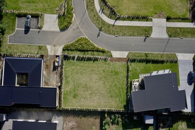 Photo of property in 7 Kotare Drive, Waiwhakaiho, New Plymouth, 4312