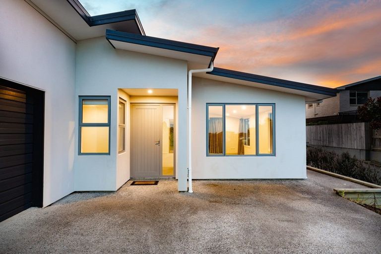 Photo of property in 2a Clayton Street, Saint Clair, Dunedin, 9012