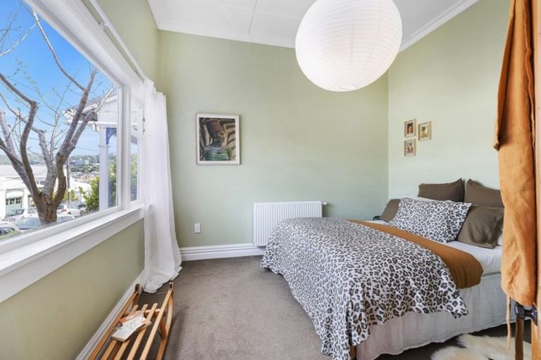 Photo of property in 17 Picton Avenue, Newtown, Wellington, 6021