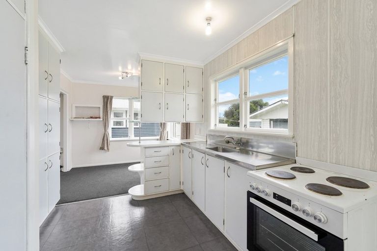 Photo of property in 9 Armagh Street, Levin, 5510