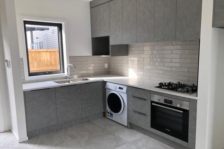 Photo of property in 18 Bei Road, Papakura, 2110