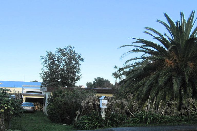 Photo of property in 34 Sweetman Avenue, Paraparaumu Beach, Paraparaumu, 5032