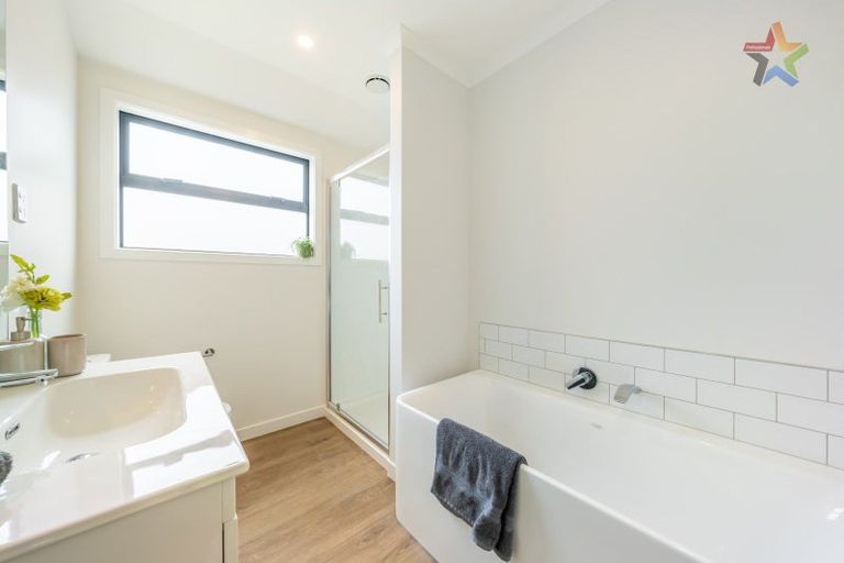 Photo of property in 10 Tarata Lane, Avalon, Lower Hutt, 5011