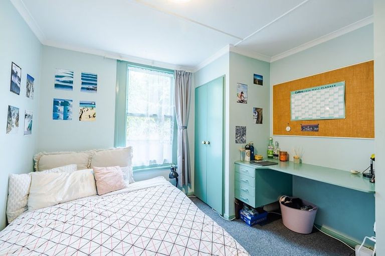 Photo of property in 74 Royal Terrace, Dunedin Central, Dunedin, 9016