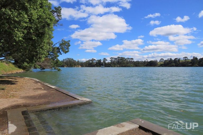 Photo of property in 76 Waimarie Road, Whenuapai, Auckland, 0618