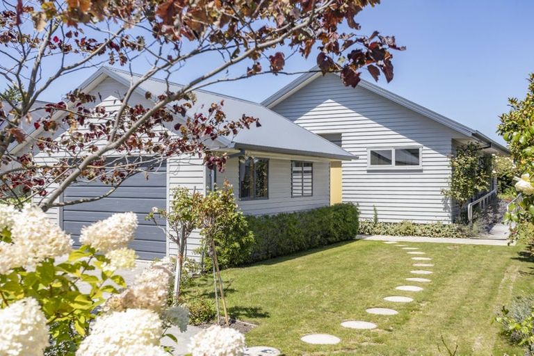 Photo of property in 8 Winton Street, St Albans, Christchurch, 8014