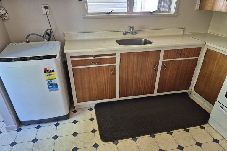 Photo of property in 804a Alexandra Street, Parkvale, Hastings, 4122