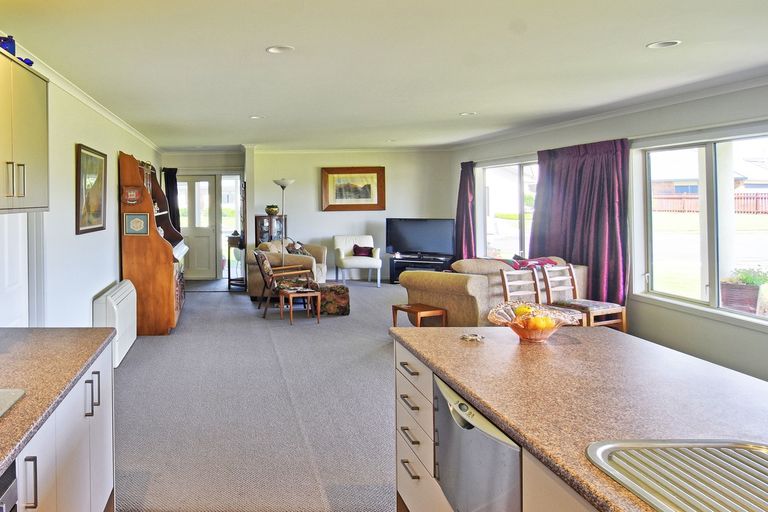 Photo of property in 11 Norris Way, Masterton, 5810
