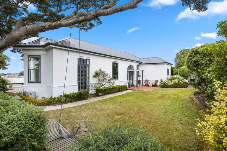 Photo of property in 72 Mailer Street, Mornington, Dunedin, 9011