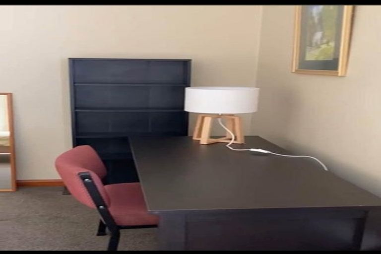 Photo of property in 1-3 Terrace Street, Roslyn, Palmerston North, 4414