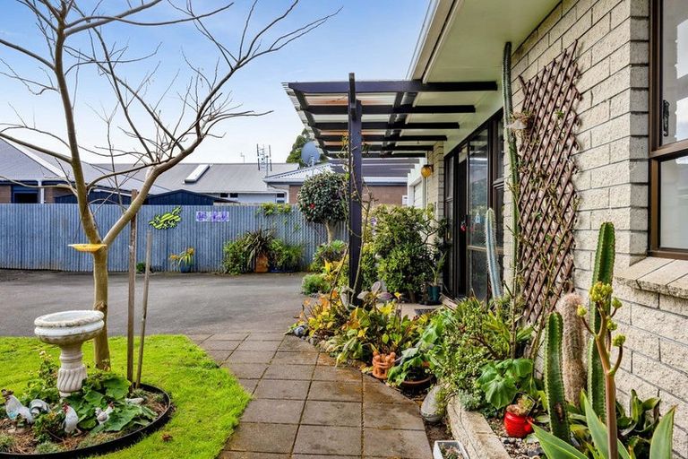 Photo of property in 24a Albion Street, Hawera, 4610