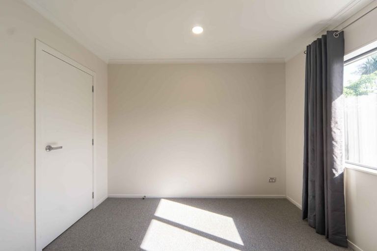 Photo of property in 35 Whitney Place, Rototuna North, Hamilton, 3210