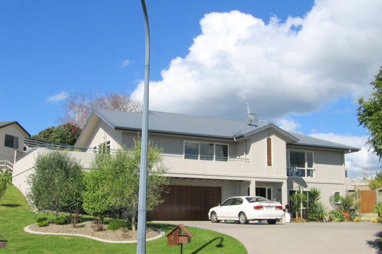 Photo of property in 6 Tautara Place, Ohauiti, Tauranga, 3112