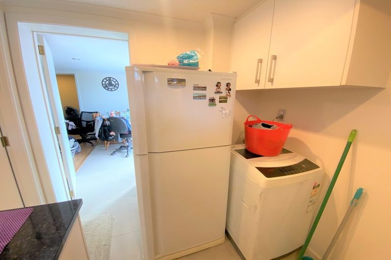 Photo of property in 13 Ervine Place, Bucklands Beach, Auckland, 2014