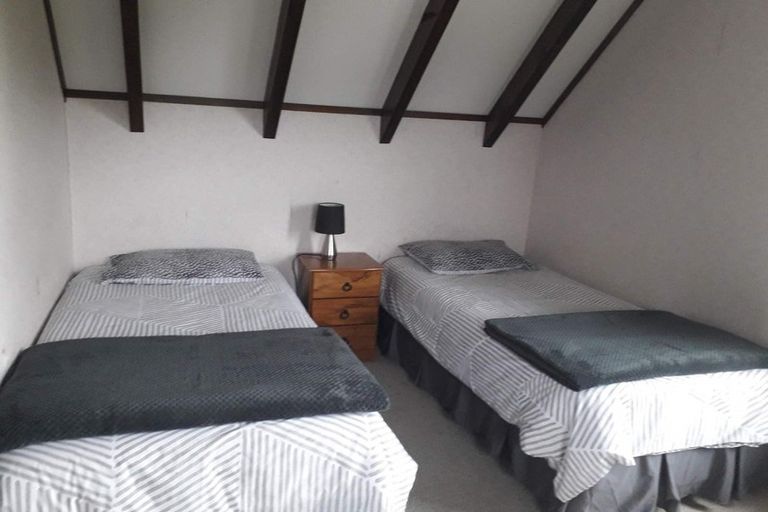 Photo of property in 6 Seaview Road, Cable Bay, 0420