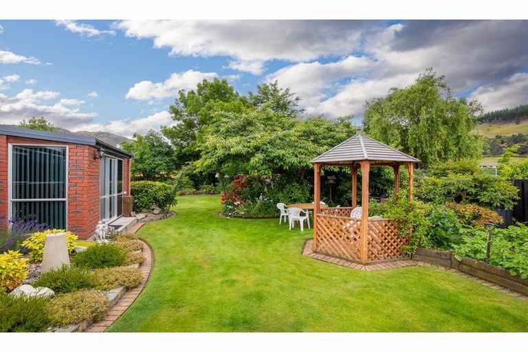 Photo of property in 30 Fache Street, Clyde, 9330