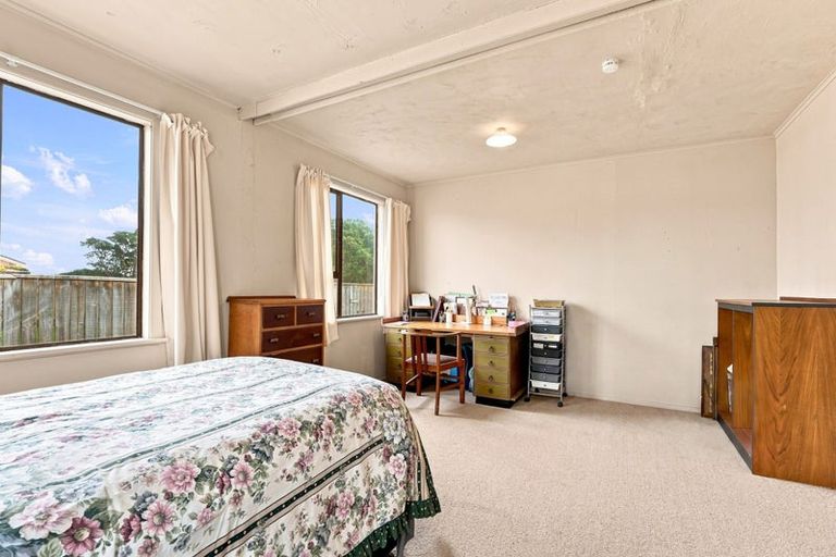Photo of property in 20 Karewa Street, Castlecliff, Whanganui, 4501
