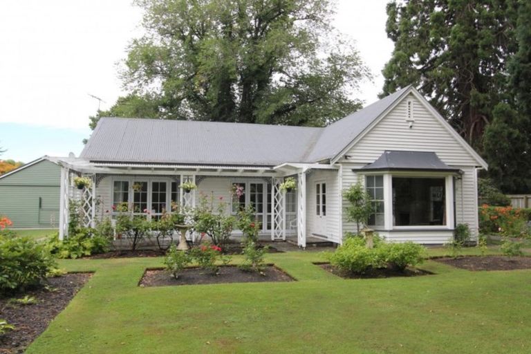 Photo of property in 1 Park Lane, Ashburton, 7700