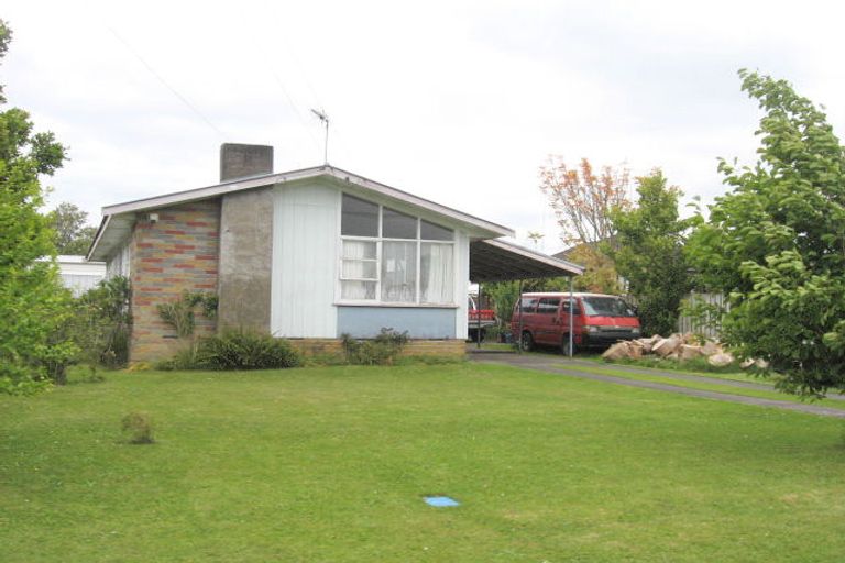 Photo of property in 6 Royal Arch Place, Rosehill, Papakura, 2113